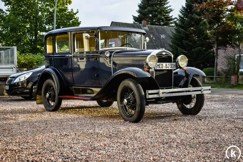 Ford Model A Fordor Sedan extensively restored in good condition (1932)