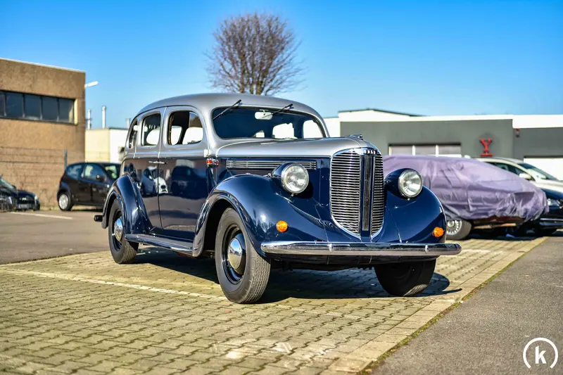 Dodge Serie D8 Touring-Limousine mit Historie umfangreich restauriert (1938)