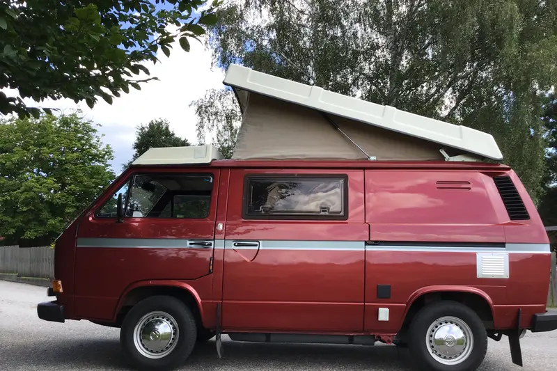 Volkswagen T3 Camper MĂĽnnich Ausstattung (1983)