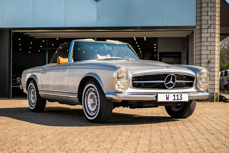 Mercedes Benz W113 280 SL Pagode Deutsches Fahrzeug