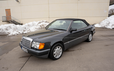 Mercedes Benz A124 300 CE 24V Cabrio (1992)