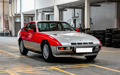 Porsche 924 Turbo mit Schottenkaro aus 2. Hand 5-Gang Schalter Teilrestauriert guter Zustand (1980)