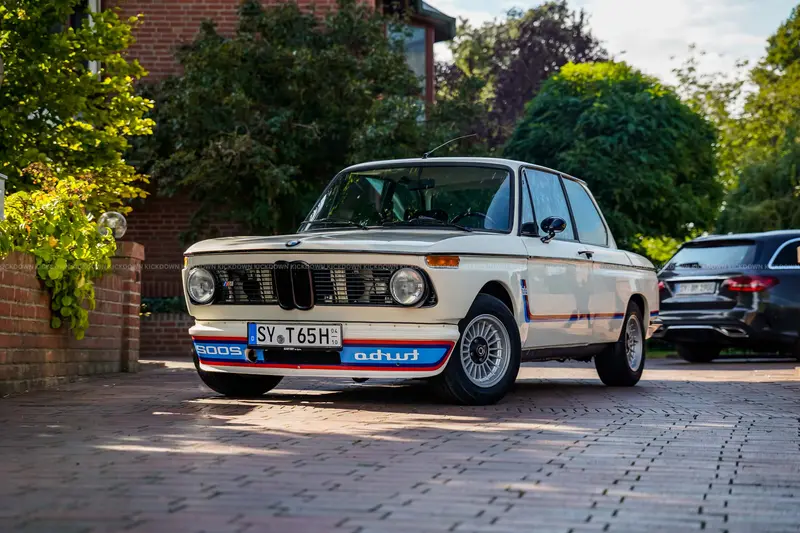 BMW 2002 Turbo (1974), expert rating 2, 40 years in family ownership, restored
