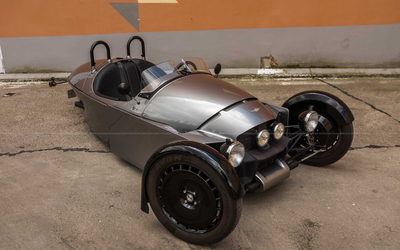 Morgan Super 3 (2023), 1. Hand, 7.778 Kilometer, Garantie bis Mai 2027