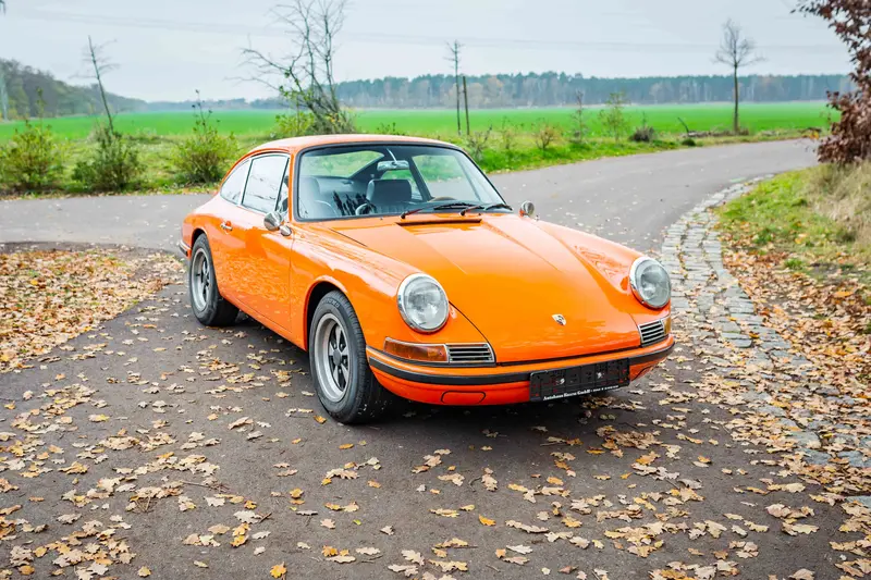 Porsche 912 90PS 5-Gang Motorüberholung Fuchsfelgen Service Signalorange (1966)