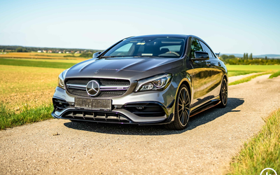 Mercedes-Benz CLA 45 AMG Carbon Package Checkbook (2017)