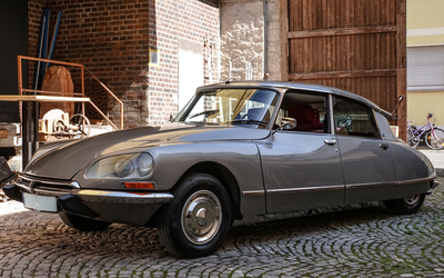 Citroen DS21 Super 5 in anthracite metallic TÜV H license plate certificate Note 3+ (1975)