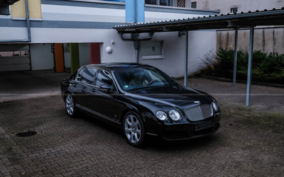 Bentley Continental Flying Spur (2008), erst 56.000 Kilometer, sehr gepflegt, Servicehistorie
