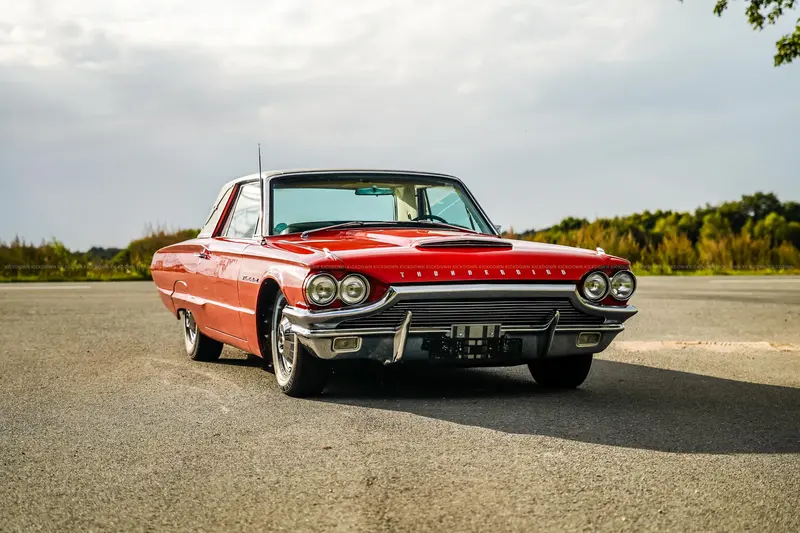 Ford Thunderbird Hardtop Coupe (1964), expert rating 2, brakes overhauled, very well maintained