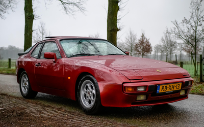 Porsche 944 New TÜV Major Service (1983)