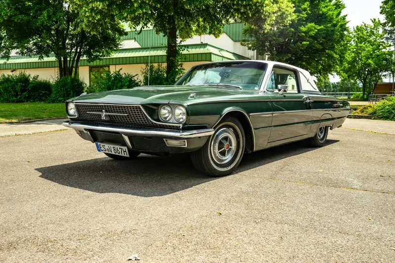 Ford Thunderbird Landau Coupe Partially Restored from 2nd Hand Matching Numbers in Original Condition V8 Engine (1966)