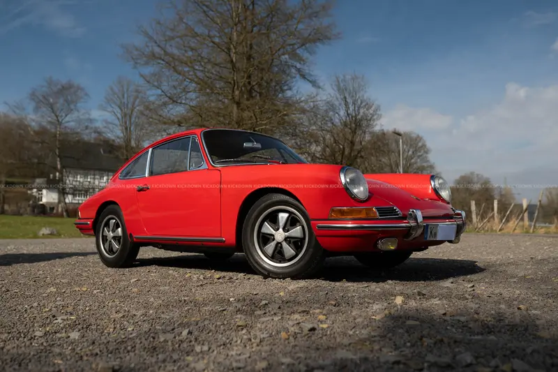 Porsche 911 SWB Coupé (1965), early model, US import, with a 2- rating from an expert appraisal, matching numbers