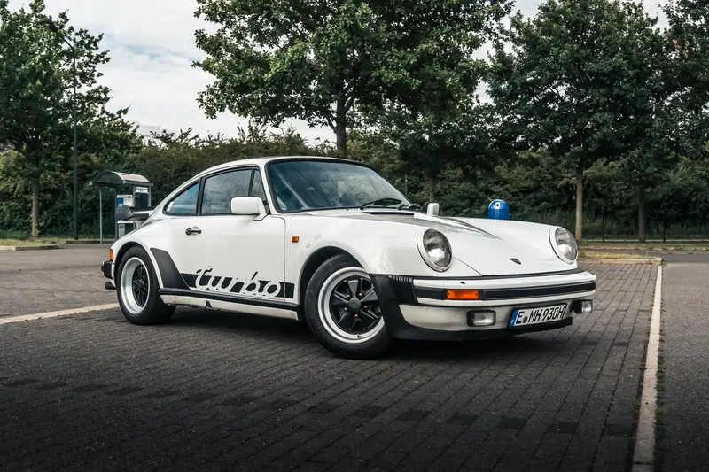 Porsche 911 930 Turbo 3.3 (1980) Expert opinion grade 2-, KW suspension, Ruf exhaust system, engine overhauled