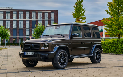 Mercedes Benz G450d W463 (2024), new vehicle with only 256 kilometers on the odometer, extensive equipment