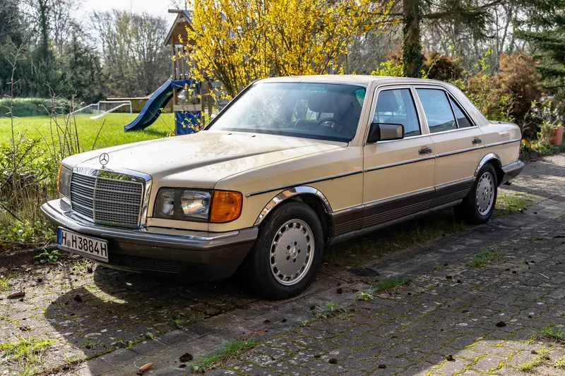Mercedes-Benz W126 380 SE Taxi Klimaautomatik Radio Becker Mexico Grand Prix Tempomat Innenraum im guten Zustand (1984)