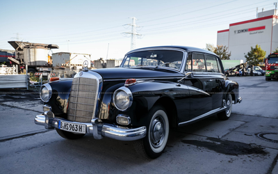 Mercedes-Benz W189 300 D Adenauer (1960), restored, extensive investments documented by invoices, former presidential vehicle