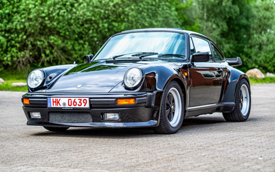 Porsche 911 930 Turbo Coupé with factory performance upgrade 330 hp frame-off restored with history (1984)