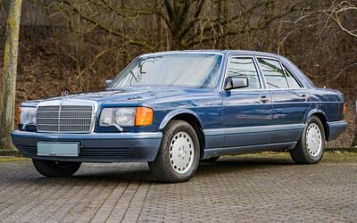 Mercedes Benz W126 560SE Nautikblau Leder hervorragender Zustand Standheizung Bose Klimaaut. (1989)