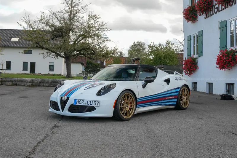 Alfa Romeo 4C Spider (2016)