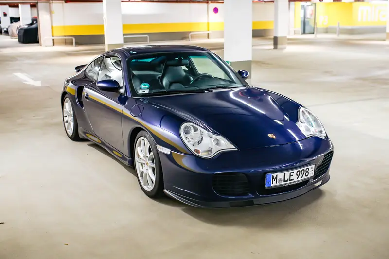 Porsche 996 Turbo S Lapisblau 1/598 Carbon Bremse Schaltgetriebe 60t km (2005)