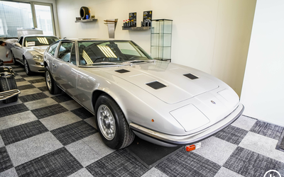 Maserati Indy 4900 320PS 1/300 Note 2- (1973)