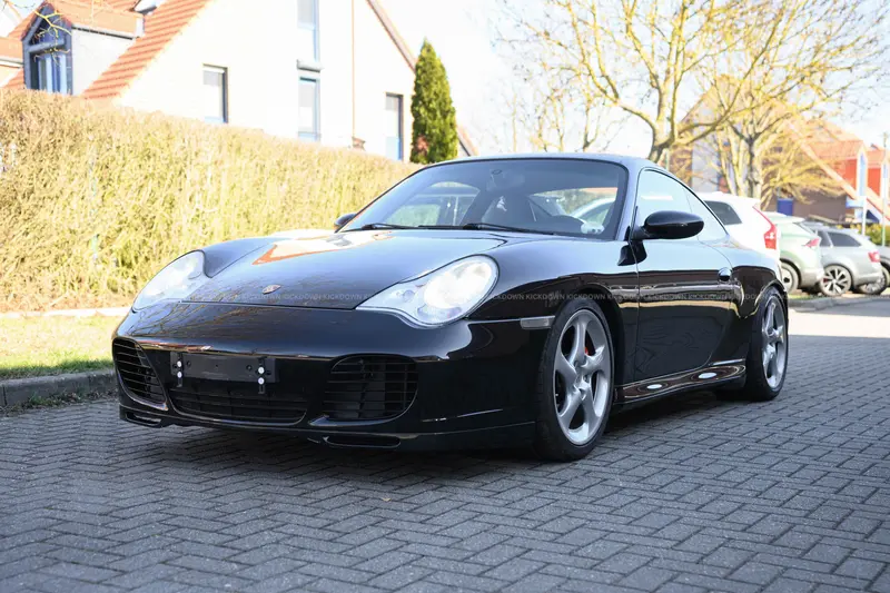 Porsche 911 996 Carrera 4S (2002), black/black, very well maintained overall condition, new TÜV (technical inspection) upon sale