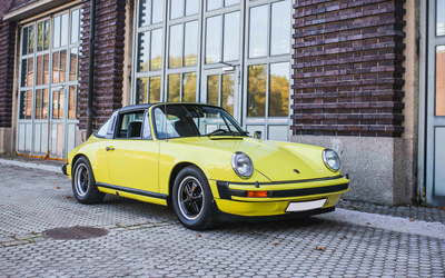 Porsche 911 Carrera 2.7 MFI Targa Rarität 210PS 1/187 in 1974 (1974)