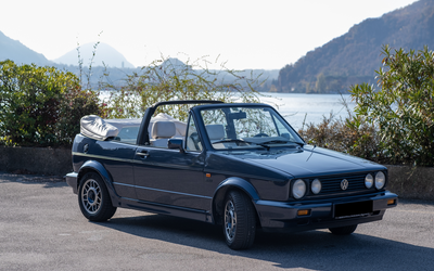 Volkswagen Golf 1 Cabriolet with H license plate Italian import (1988)