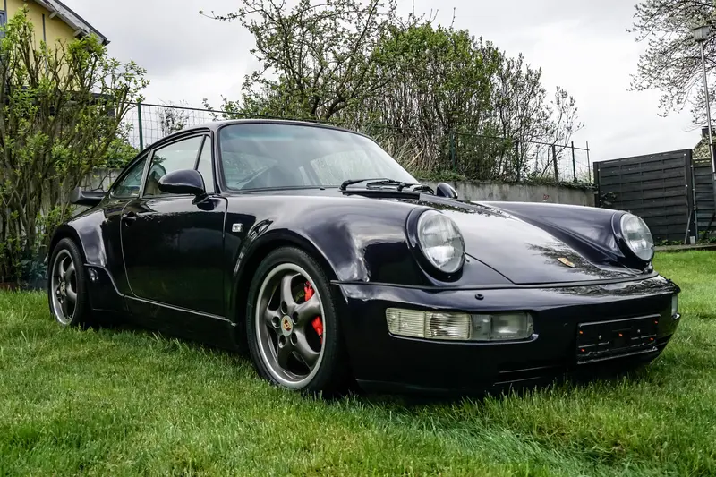 Porsche 964 Turbo aus 2. Hand Wertgutachten Note 2 Schiebedach Radio Sportsitze Deutsche Erstauslieferung Nur 95.000 km (1991)