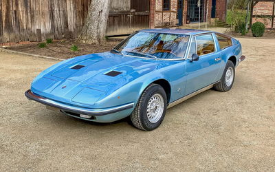 Maserati Indy 4200 Celeste Chiaro TÜV Servo 5-Gang Schalter aus privater Sammlung (1973)