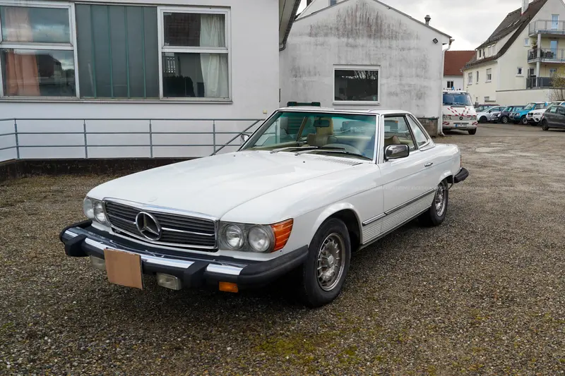 Mercedes-Benz R107 SL 450, USA Import, komplett neu lackiert, Unterboden konserviert (1978)