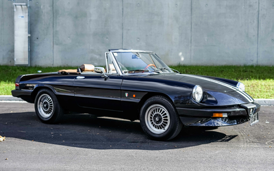 Alfa Romeo Spider 2000 Veloce Coda Tronca Persenning 5-Gang Getriebe (1983)