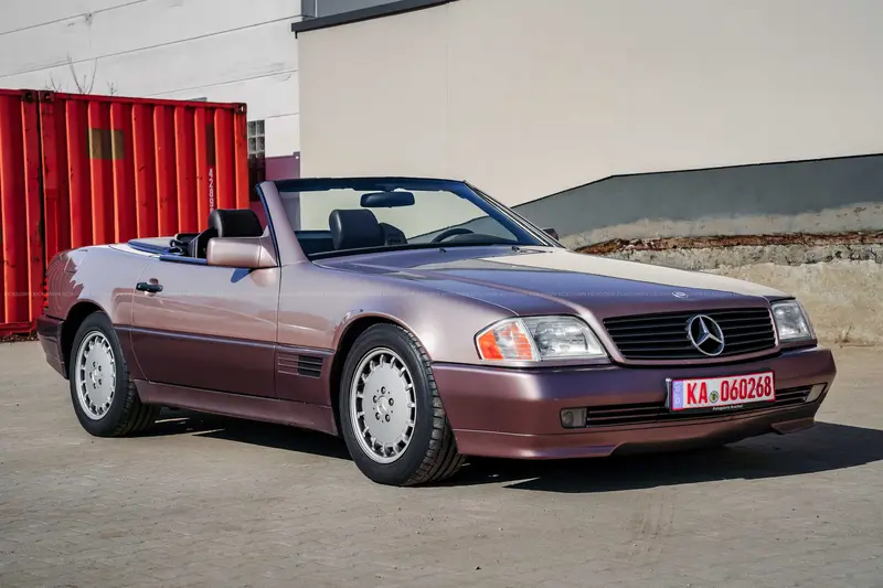 Mercedes-Benz R129 300 SL (1993), deutsches Modell aus 3. Hand, mit H-Kennzeichen, guter Zustand