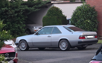 Mercedes Benz 300CE (1991)