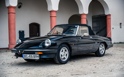 Alfa Romeo Spider 2.0 Teilrestauriert 8.000 € investiert mit H-Kennzeichen (1989)