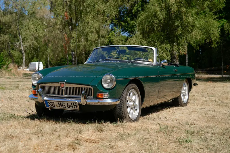 MG B Gutachten Note 3+, in der Vergangenheit restauriert, US-Import (1963)