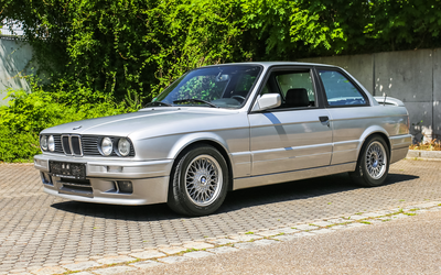BMW E30 318is M-Tech 2 Sportsitze Kreuzspeiche Alufelgen (1990)