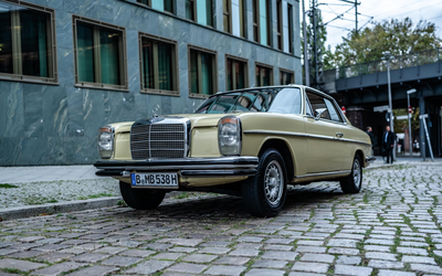 Mercedes-Benz W114 280 CE Coupé Restauriert Unfallfrei 16.000 € Investitionen Ahorngelb (1972)