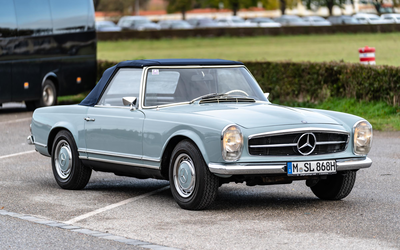 Mercedes-Benz 280 SL Pagode Horizontblau H-Kennzeichen Hardtop Faltdach Teilrestauriert (1968)