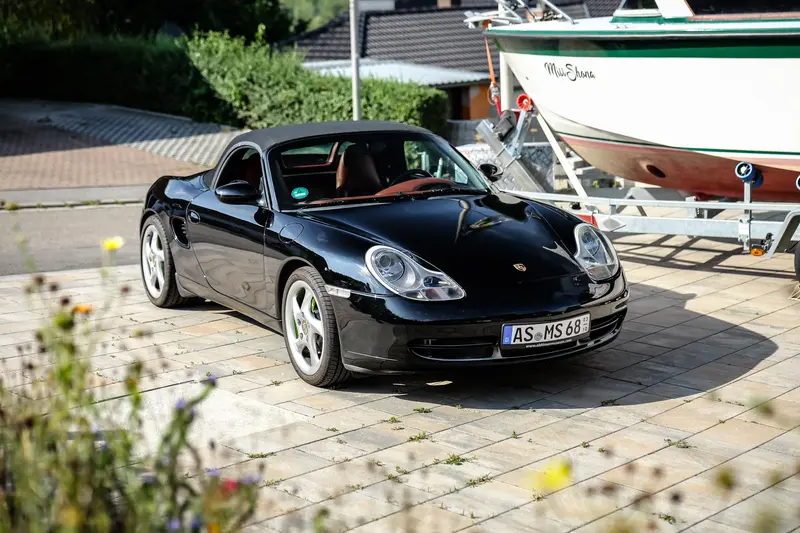 Porsche 986 Boxster in gepflegtem Zustand (1999)