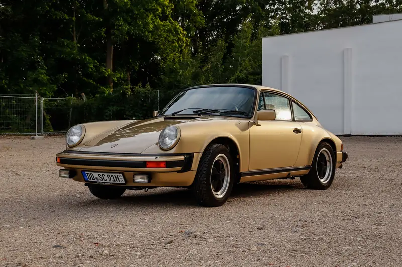 Porsche 911 SC 3.0 (1983), overhauled transmission, grade 2 appraisal, new service performed