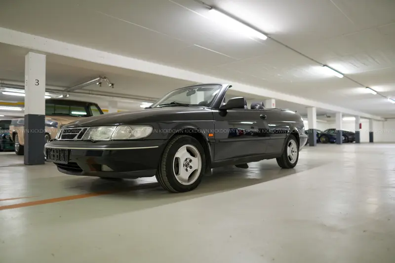 Saab 900 II V6 Convertible (1997), rare six-cylinder model, timing belt replaced 2 years ago