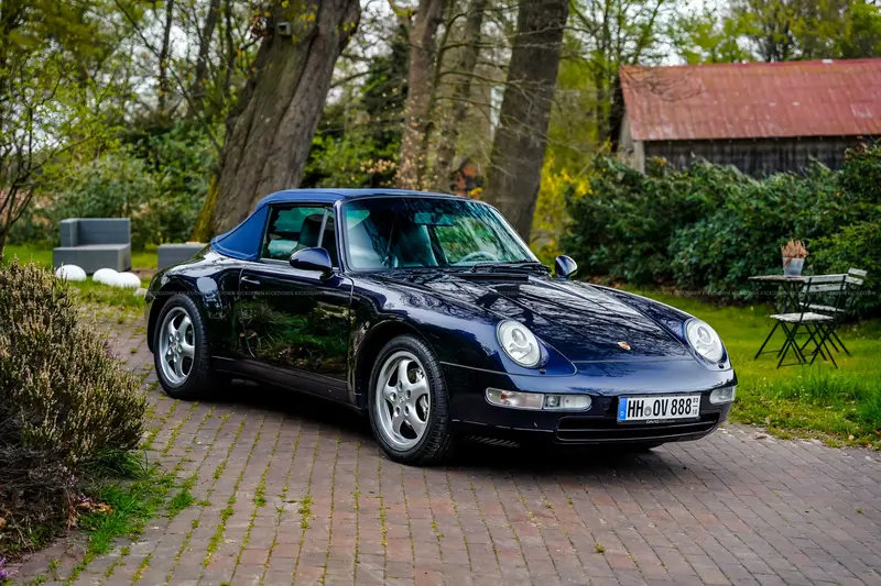 Porsche 911 993 Carrera 4 Cabriolet (1996) mit lückenlosem Scheckheft, sehr gepflegt, frischer Service, Classic Data-Bewertung Note 2