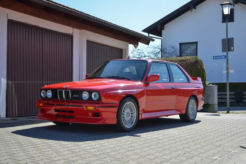 BMW M3 Evo 2 E30 (1988) from third owner with grade 2+ appraisal, only 99,000 km, full service history, one of 500 units