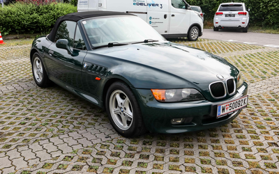 BMW Z3 Roadster 1.8 from 1st hand checkbook leather seats seat heating electr. Window regulator (1997)