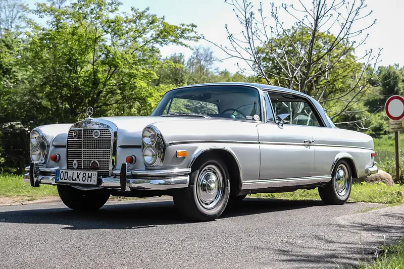 Mercedes-Benz W111 280 SE Coupe aus 3. Hand Restauriert 13.000 € Investitionen (1968)