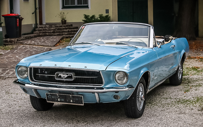 Ford Mustang Cabrio R6 3.3 Liter metallic-blau 83.700 mi helles Leder (1967)