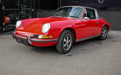 Porsche 911 Targa 2.4 MFI Ölklappe Vollrestauriert Motor und Getriebe revidiert Matching Numbers (1972)