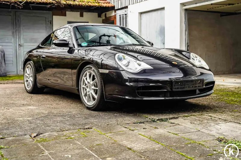 Porsche 911 996.2 Carrera Coupe complete checkbook only 89,240 kilometers (2003)