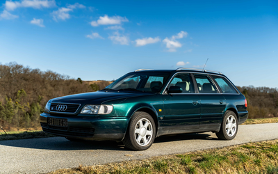 Audi S6 C4 Volleder Anhängerkupplung 290PS V8 6-Gang Schaltgetriebe (1997)
